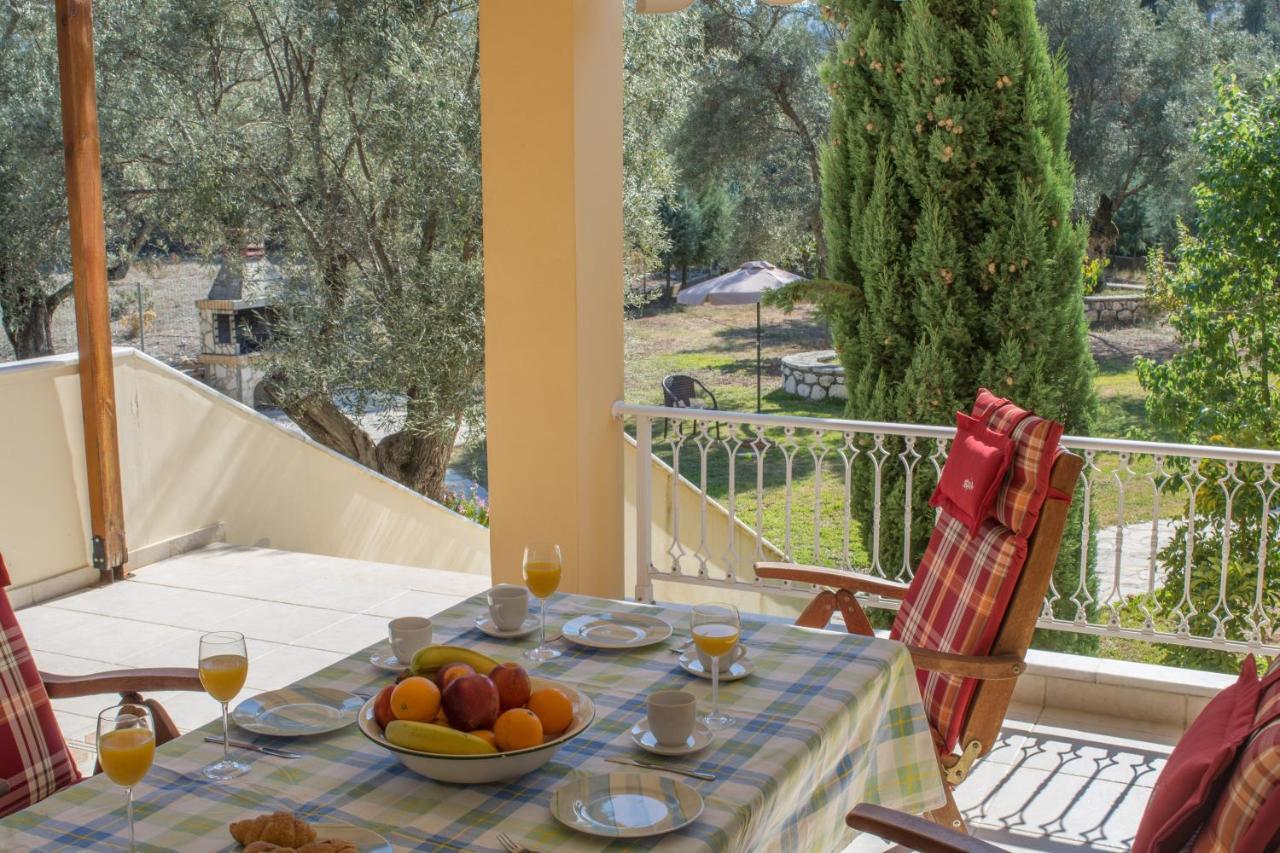 Oli Terra Apartment Lefkada City Exterior photo