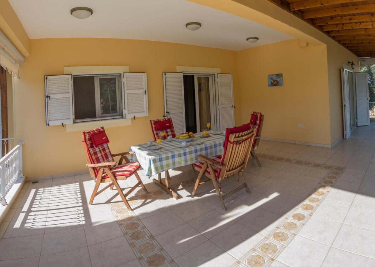 Oli Terra Apartment Lefkada City Exterior photo